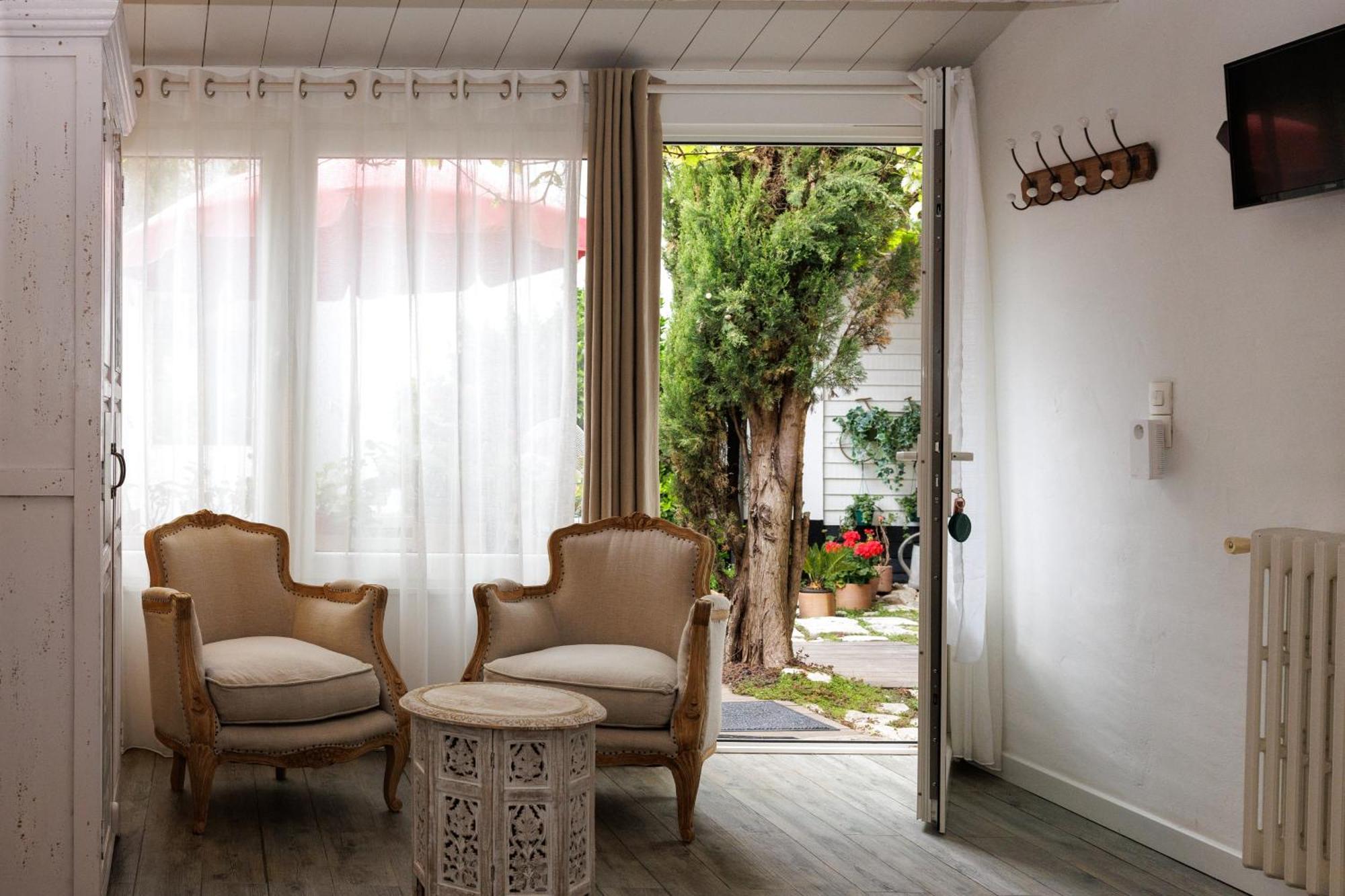 La Martinoise Garden Hotel Saint-Martin-de-Ré Стая снимка